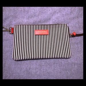 Henri Bendel pouch